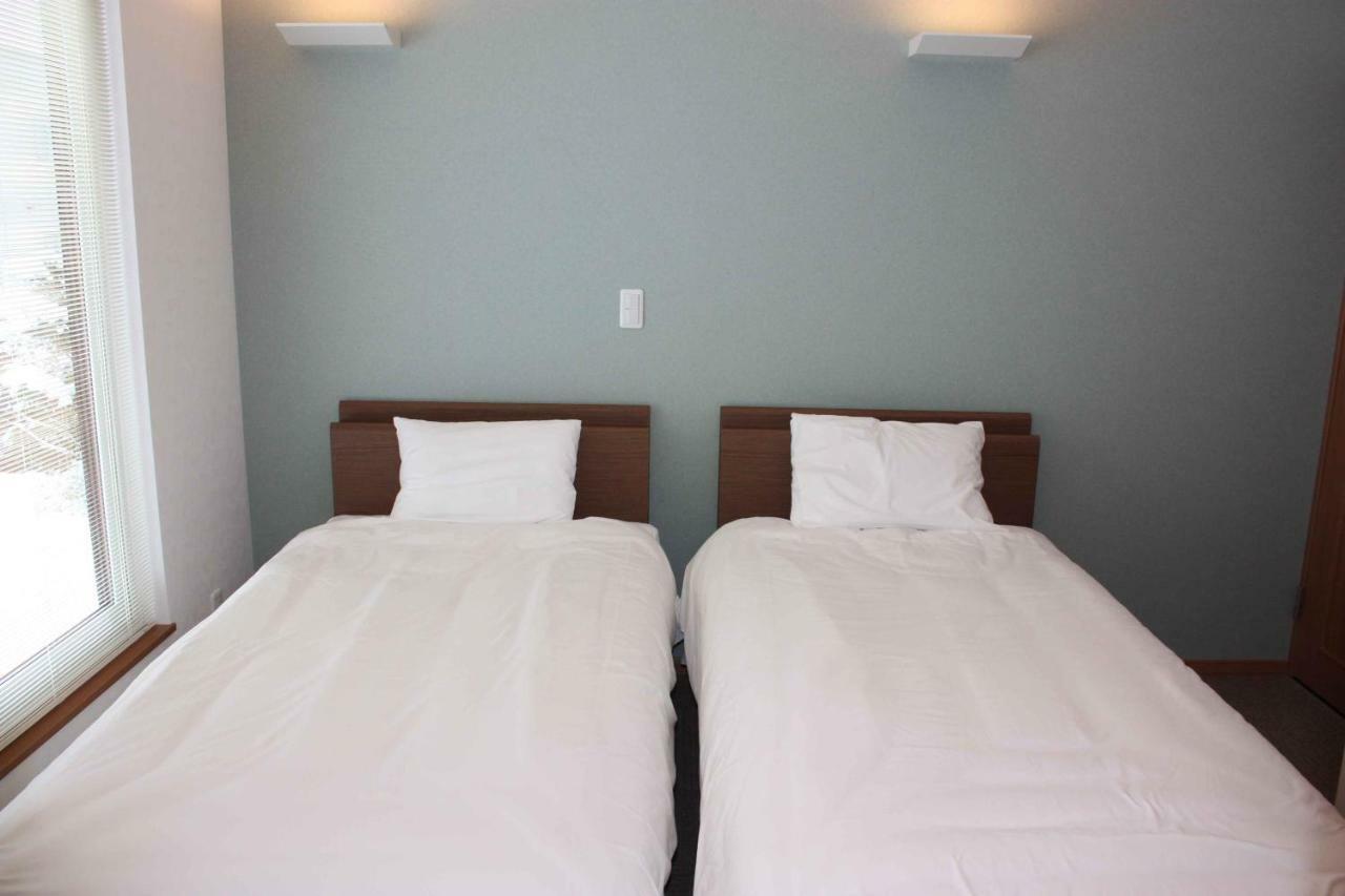 Diamond Dust Apartment *